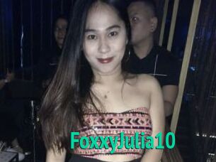 FoxxyJulia10